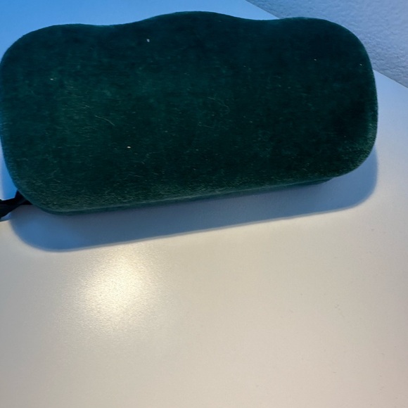 Gucci Sunglasses w flex Hinge made in Italy ULP01ayxen authentic w cloth & Case - Picture 2 of 16